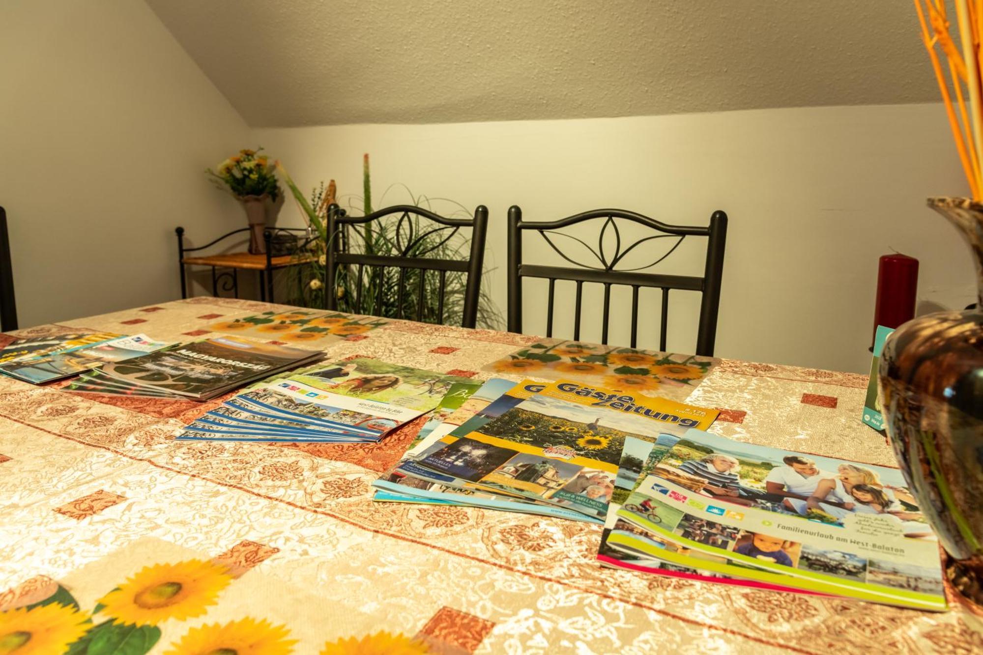 Magdalena Apartmanhaz Keszthely Luaran gambar